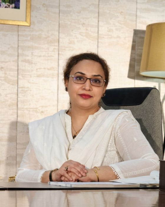 Dr. Eram Razzaq Dermatologist