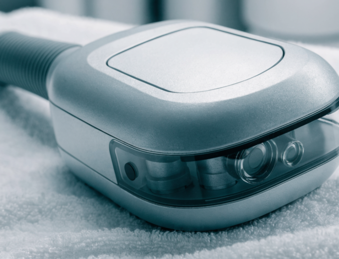 Diode laser hair removal device in a clinical setting
